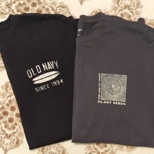 Old Navy Black and Gray Short Sleeve Tees